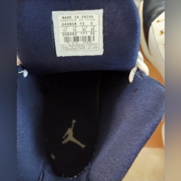Air Jordan XIX SE - Picture 3 of 14